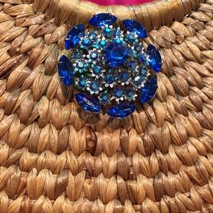 Structured Seagrass Tote with Blue Starburst